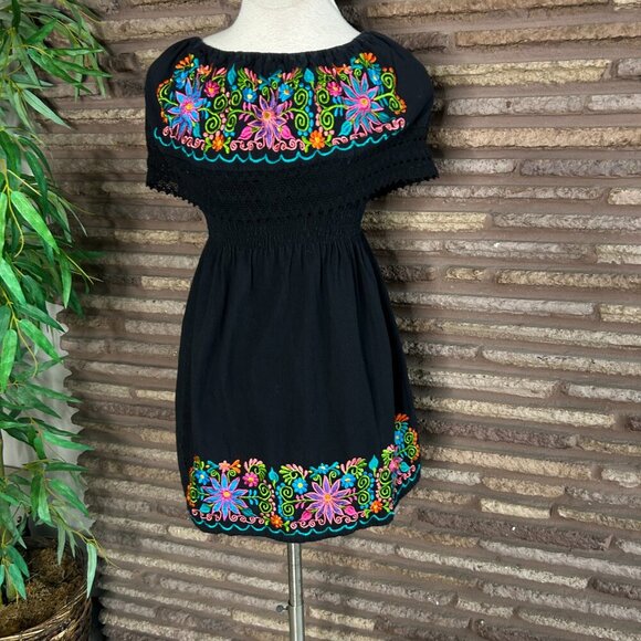 Mexican Black Embroidered Floral Off Shoulder Peasant Dress - Picture 6 of 9